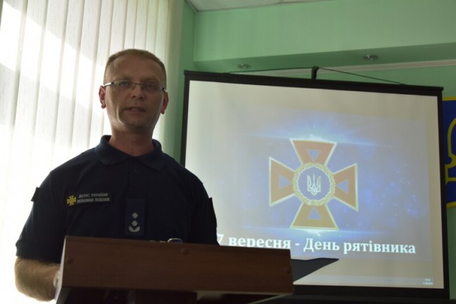 Як волинських рятувальників вітали з професійним святом. ФОТО