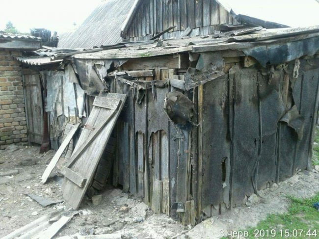 У Луцьку демонтували незаконні конструкції. ФОТО