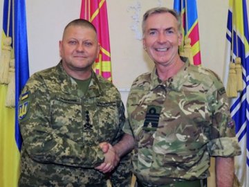 Залужний обговорив посилення української ППО з начальником Штабу оборони Британії