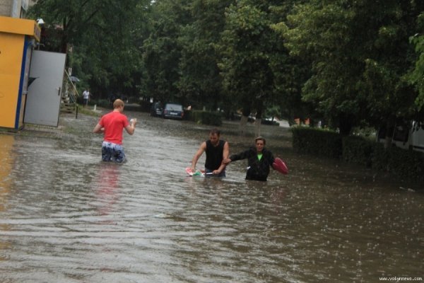 Лучани радіють «великій воді». ФОТО
