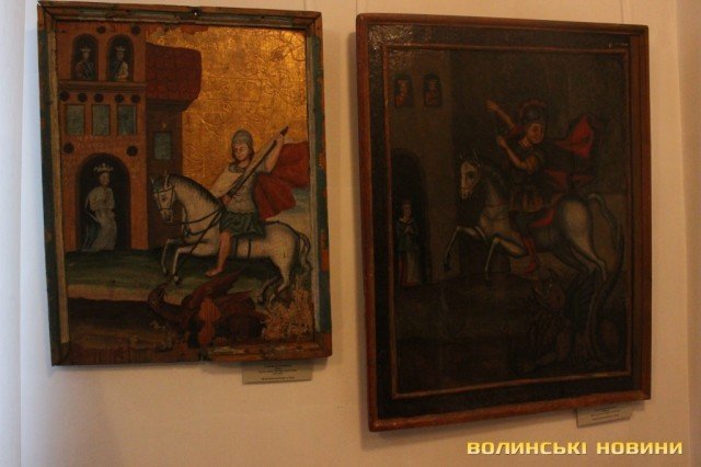 Святі воїни: у Луцьку відкрили виставку унікальних ікон