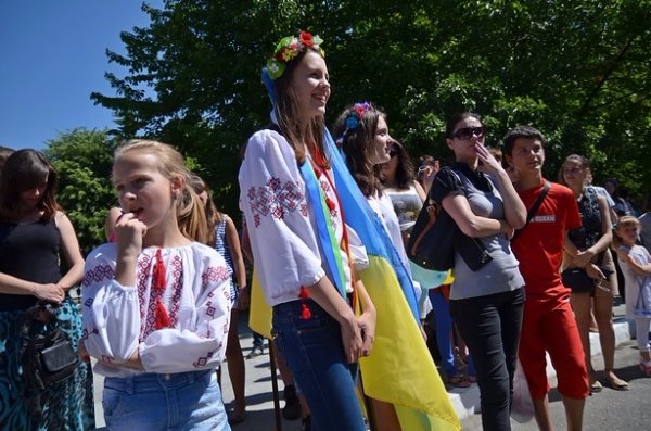 У Львові під вигуки «Герої!» зустріли демобілізованих бійців 80-ї бригади. ФОТО. ВІДЕО