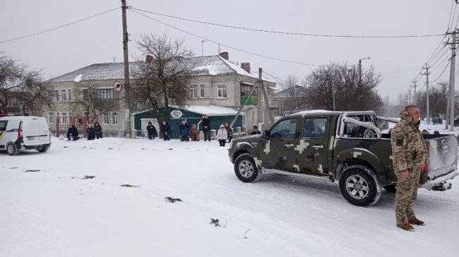 Волиняни навколішки прощалися з Героєм Ігорем Байденком