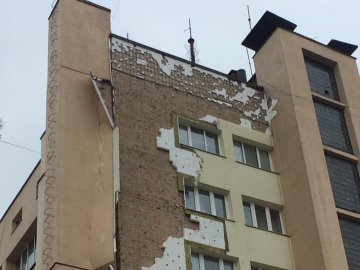 Хто відновлюватиме зірваний фасад з луцького «бім-бому». ВІДЕО