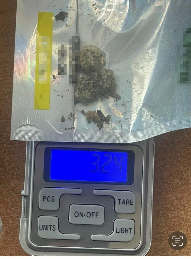 У «Ягодині» службовий собака знайшов наркотики  у пасажира автобуса. ФОТО