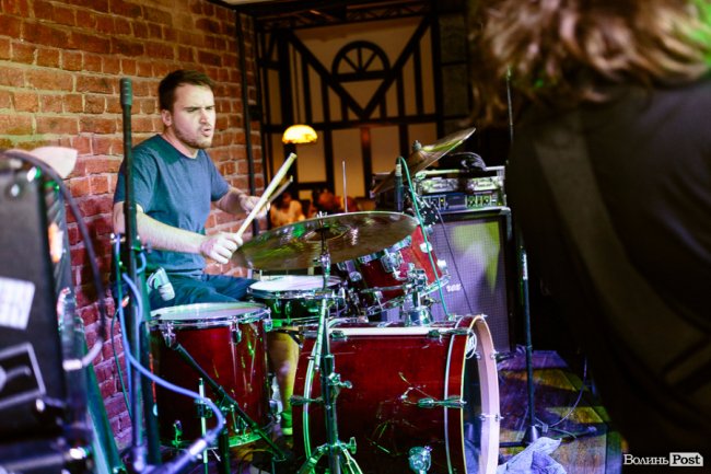 Альтернативний рок: у Луцьку презентували музичну школу