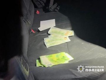 П’яний водій на Волині скоїв автопригоду і тицяв копам 500 євро