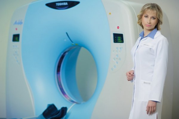 Партія регіонів і креатив: календар з фотографіями  жінок - членів партії