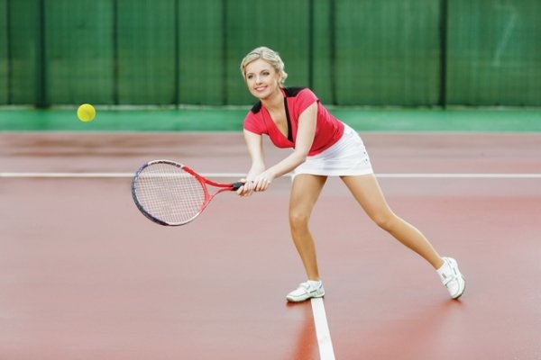 Партія регіонів і креатив: календар з фотографіями  жінок - членів партії