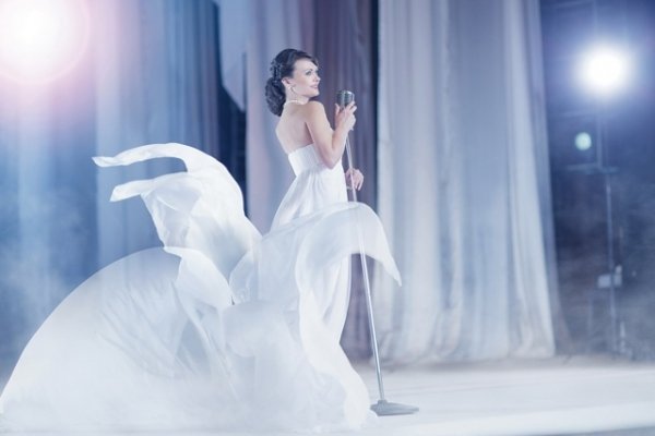 Партія регіонів і креатив: календар з фотографіями  жінок - членів партії