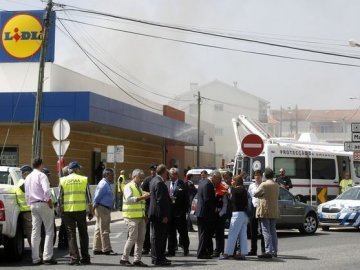 Авіакатастрофа в Португалії: літак впав у передмісті Лісабона