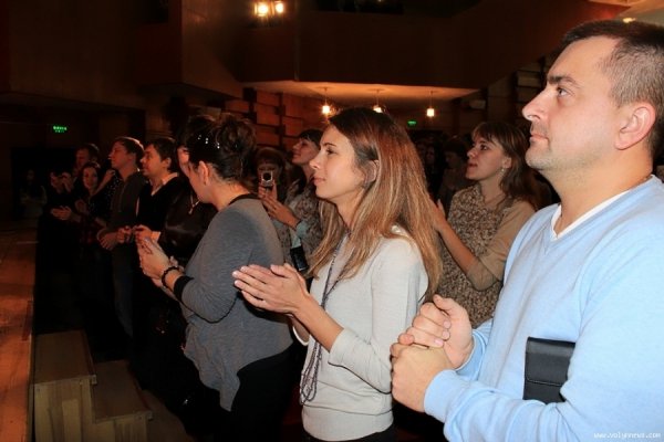 Фото концерту Арсена Мірзояна в Луцьку