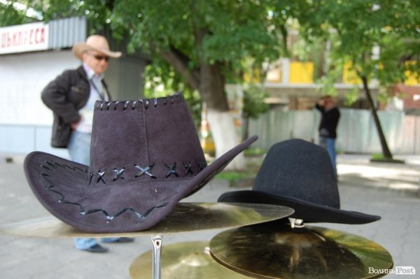 Неформальні екскурсії, музичні вулиці, історія просто неба: Луцьк заманює туристів