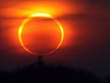 «Вогняне кільце» – на вихідних українці зможуть спостерігати сонячне затемнення