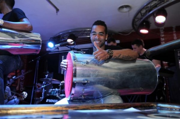 Бразильці «Шахтаря» заспівали гімн клубу португальською. ФОТО. ВІДЕО