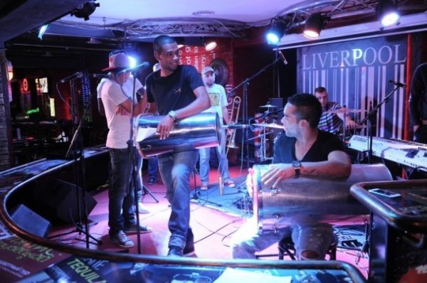 Бразильці «Шахтаря» заспівали гімн клубу португальською. ФОТО. ВІДЕО