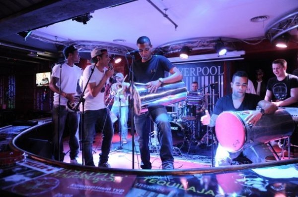 Бразильці «Шахтаря» заспівали гімн клубу португальською. ФОТО. ВІДЕО