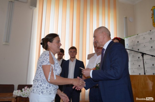 Від 5 до 11 дітей: у Ківерцях нагородили матерів-героїнь. ФОТО