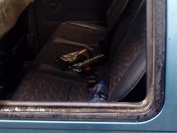 У місті на Волині за ніч обікрали чотири машини