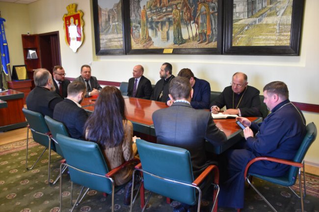 Чи закриватимуть церкви у Луцьку під час карантину 