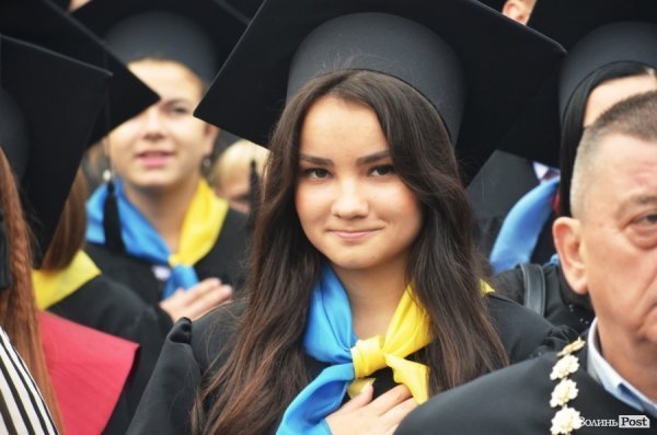 Фотопогляд: посвята в студенти першокурсників СНУ