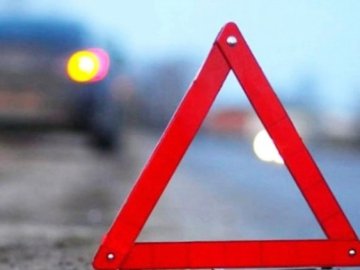 У Луцьку зіткнулись два автомобілі: постраждав один із водіїв