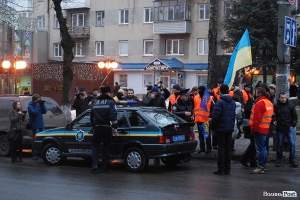 У Луцьку Автомайдан «присадив» ДАІшників. ФОТО