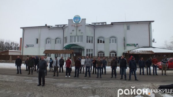 Патріотичний флешмоб: бійці кинули виклик чиновникам