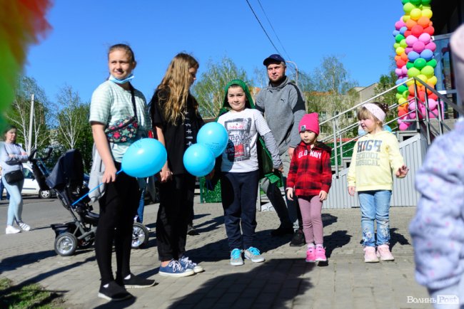 У Луцьку відкрили третю дитячу студію розвитку «Розумаха»* 