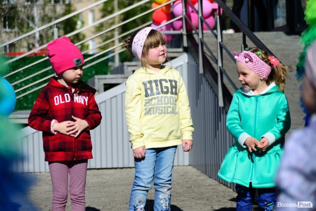 У Луцьку відкрили третю дитячу студію розвитку «Розумаха»* 