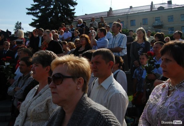 У Волинському національному університеті вітали магістрів