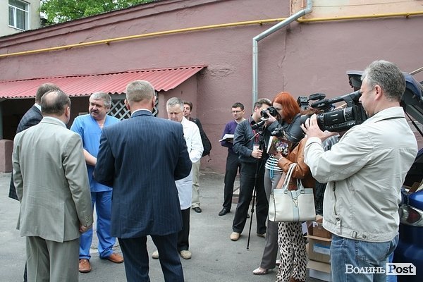 Волинським військовим передали медикаменти. ФОТО