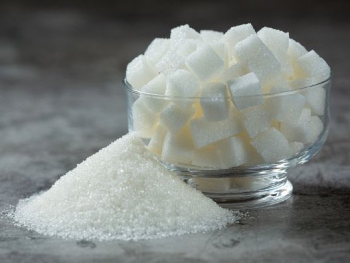 Ціни на цукор у світі впали до п’ятирічного мінімуму: в чому причина