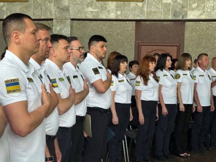 Керівник Волинської митниці привітав колег з професійним святом
