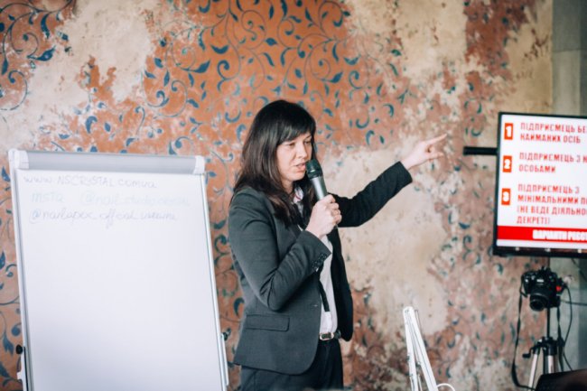 Як розкрутити Іnstagram і «напиляти» на відпочинок на островах: у Луцьку – масштабний захід для майстрів манікюру*