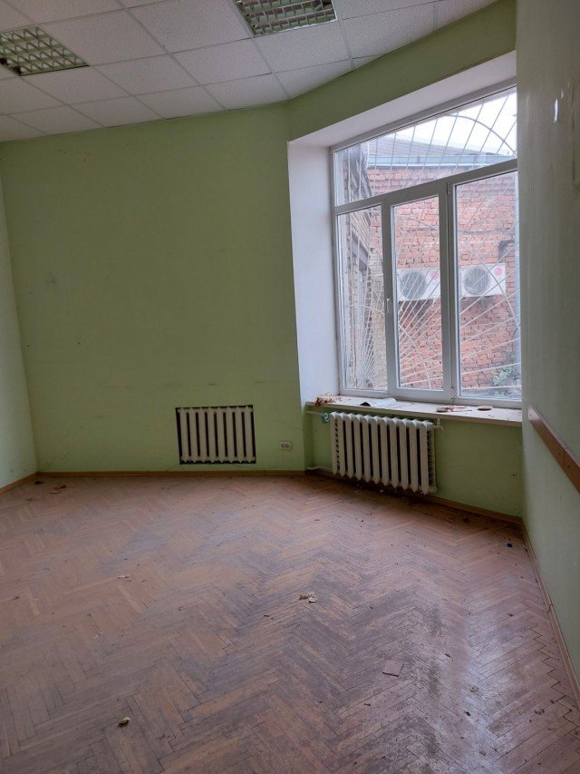 У Луцьку продають приміщення облради