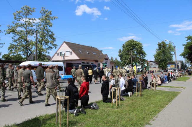 На Волині попрощалися з 56-річним Героєм Сергієм Дмитруком