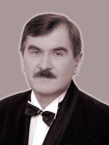 Диригент волинського театру став «заслуженим»