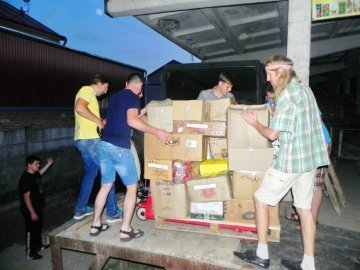 У Луцькому районі зібрали 30 тонн продуктів для бійців АТО