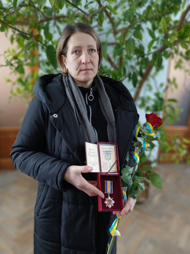 На Волині рідним загиблих воїнів вручили нагороди Героїв. ФОТО