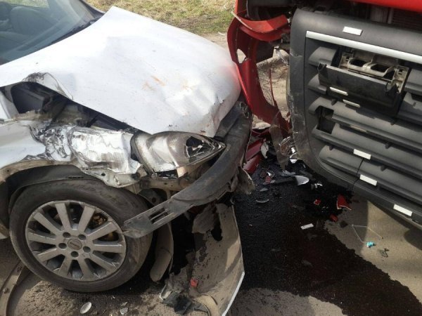 В Луцьку ДТП за участі бензовоза. ОНОВЛЕНО. ФОТО.