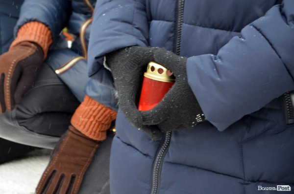 «Десантник пішов у небо»:  у Ківерцях поховали Героя Маріса Камінського