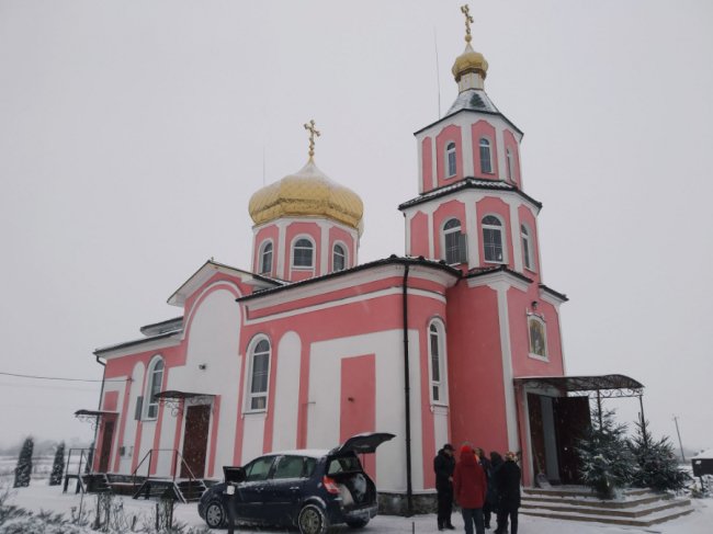 У громаді біля Луцька зібрали допомогу для військових на передовій. ФОТО