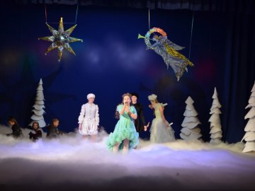 «Зимова казка»: у Луцьку юні таланти дарували різвяний настрій  