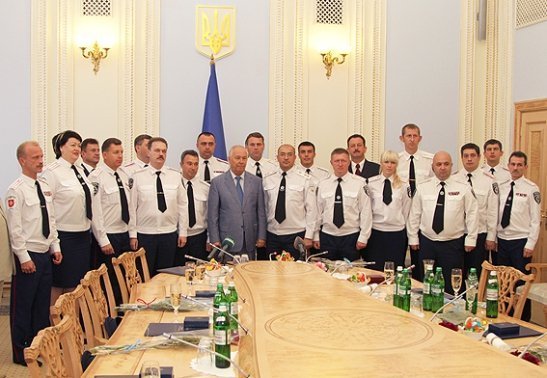 Спікер Рибак нагородив міліціонера з Волині. ФОТО