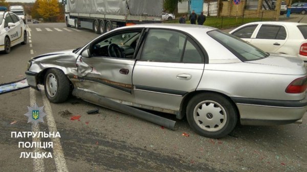 ДТП у Луцьку: 2 постраждалих. ФОТО