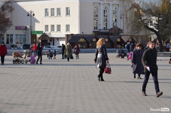 В Луцьку майже весна. ФОТО