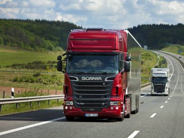 Львівський перевізник заплатить штраф за проїзд вантажівок волинськими дорогами