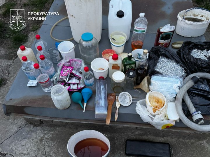 Нарколабораторія та 1,4 кг амфетаміну: на Волині судять п'ятьох членів банди