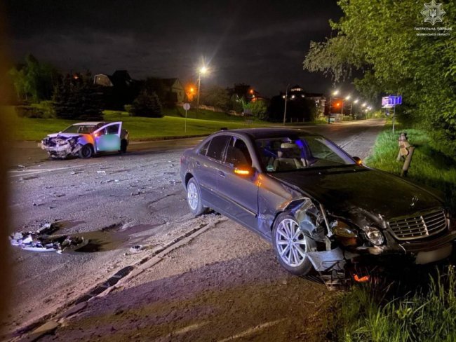 У Луцьку не розминулися Renault та Mercedes